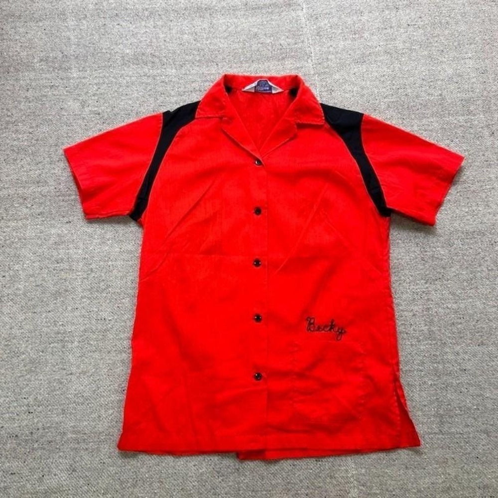 Vintage Hilton Bowling‎ Shirt Women's Medium Red 1970s Ohio